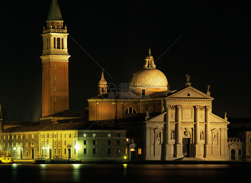 圣乔治·马吉奥（San Giorgio Maggiore）晚上图片