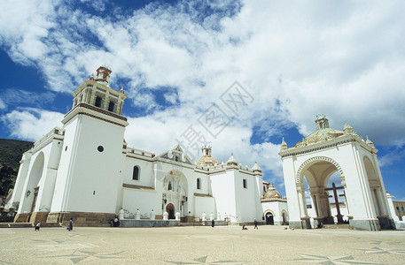 玻利维亚科帕卡巴纳大教堂高清图片
