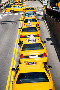 纽约黄色出租车排队图片