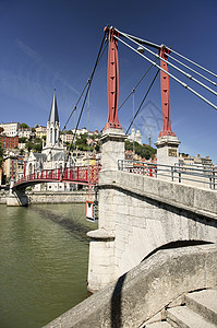 里昂的桥图片