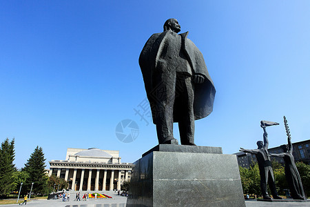 新西伯利亚列宁雕像图片