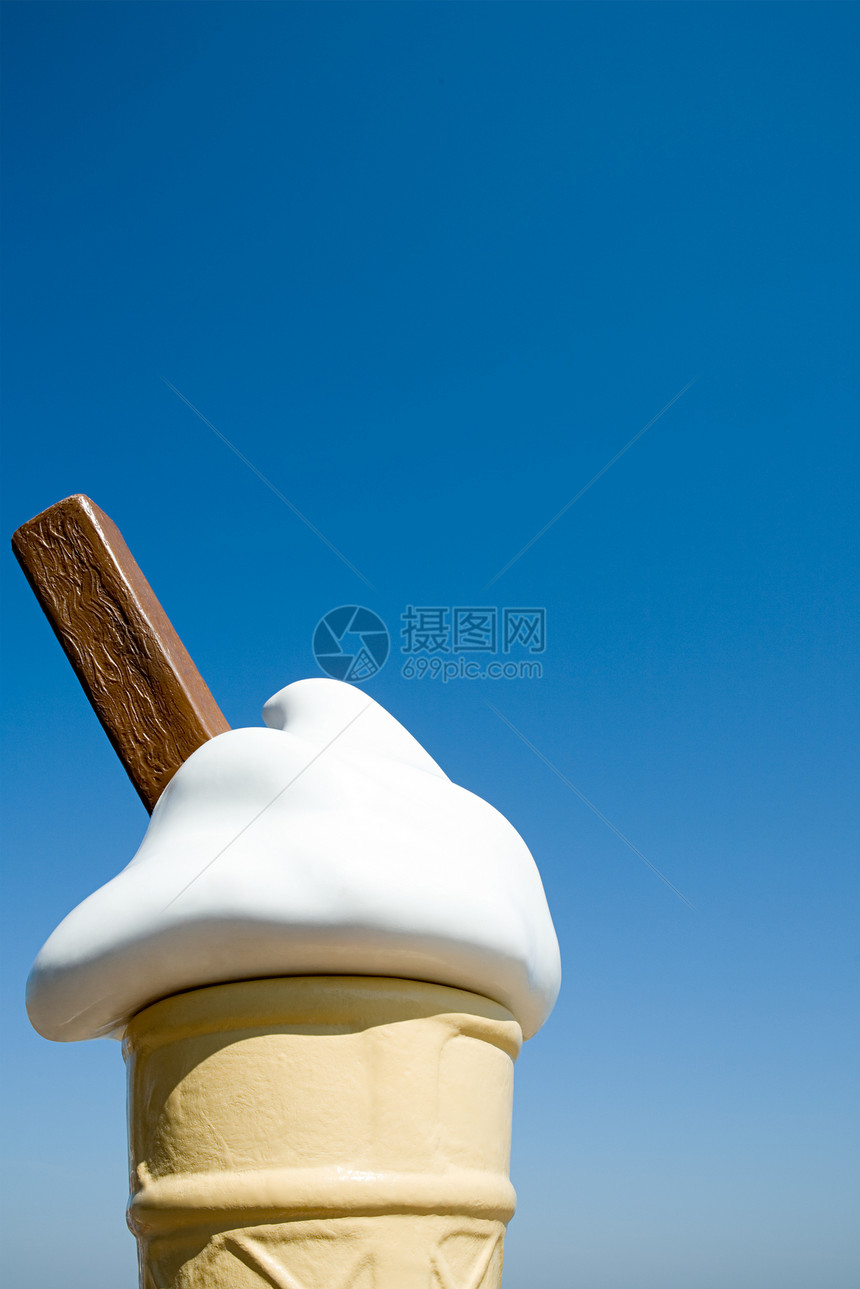 冰淇淋蛋卷模型图片