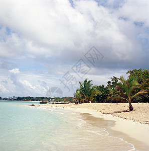 洪都拉斯罗坦海滩图片