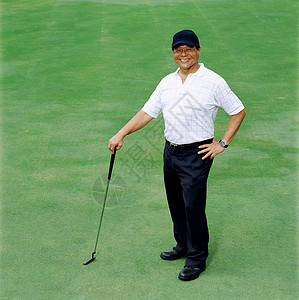 一名男子高尔夫球手的肖像图片