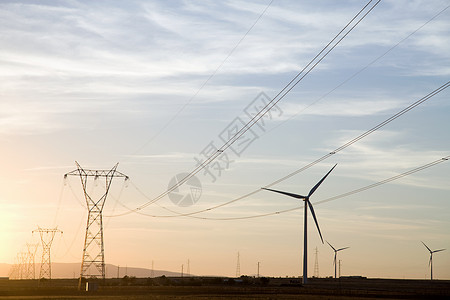 风力涡轮机和塔架背景图片