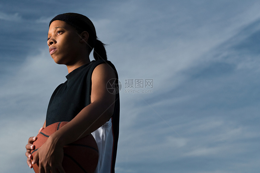 女篮球运动员图片