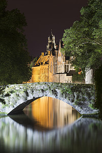 比利时布鲁日运河米布鲁格大桥圣萨维尔大教堂图片