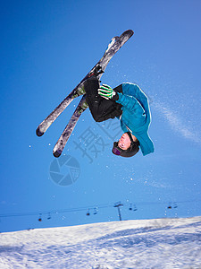 冬季体育节滑雪斜坡体育节高清图片