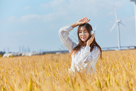 耳机麦文艺清新女生听音乐背景