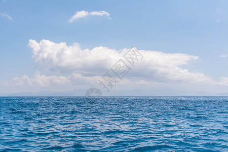 退一步海阔天空巴厘岛晴天的大海背景