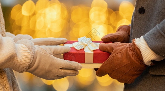 情人节礼品标签冬季情侣送礼物特写背景
