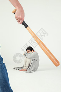 抵制暴力丈夫用棒球棍殴打妻子背景