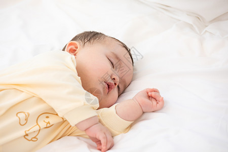 幼儿睡觉素材宝宝侧卧睡觉背景