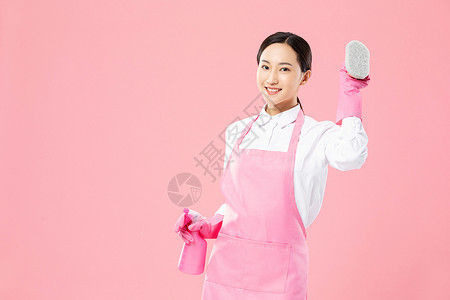 家政服务女性清理玻璃图片