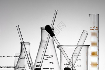 实验烧杯锥形瓶量筒医学技术高清图片素材