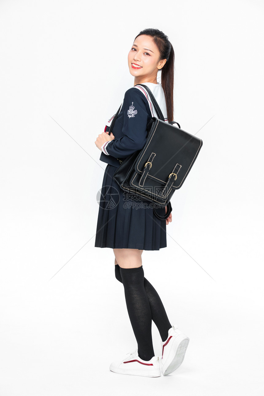 学院风学生JK服美女背书包图片