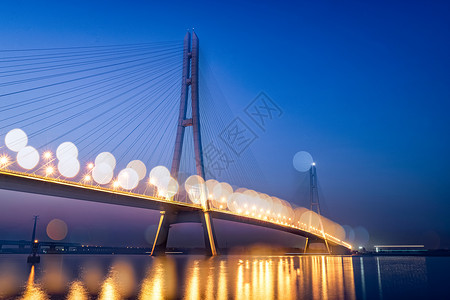 夜晚亮起桥梁南京长江第三大桥夜晚光斑背景
