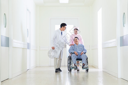 服务设备医生护士与病人走廊交谈背景