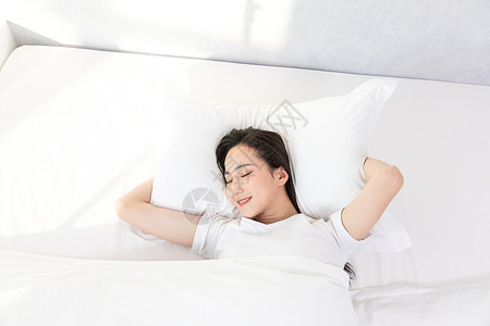 居家青年女性睡觉睡眠图片