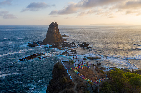 印尼岛屿印尼任抹海岸线日落航拍背景