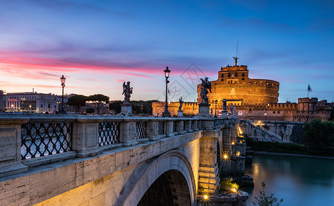 意大利罗马旅游景点圣天使桥日落夜景高清图片