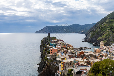 地中海旅游小镇五渔村韦尔纳扎图片