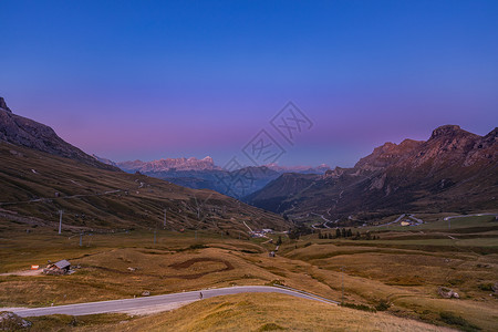 欧洲北部欧洲意大利北部阿尔卑斯山区日出自然风光背景