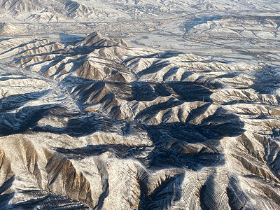 内蒙山脉飞机俯视全景图图片