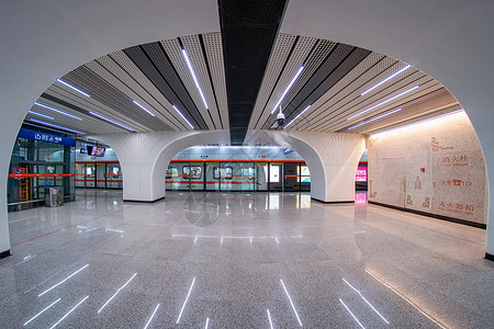 地铁站站台武汉空空荡荡的徐家棚地铁站背景