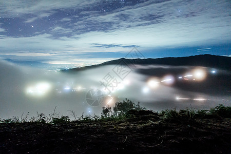 印尼布罗莫火山星空夜景图片