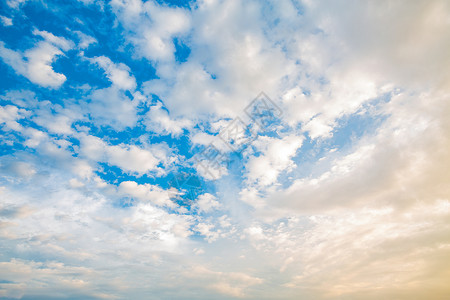 蓝色云朵素材天空蓝天云朵素材背景