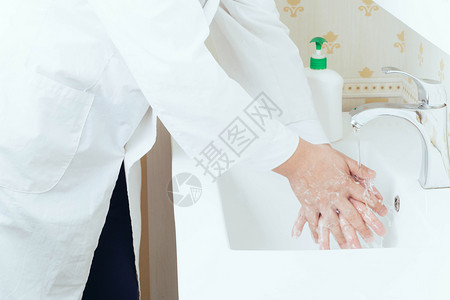正确洗手预防新型肺炎图片