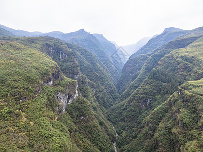 航拍湖南湘西深山峡谷武陵山图片