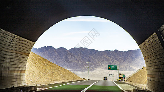 藏族自治州德令哈到敦煌沿途隧道背景
