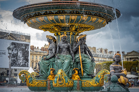 巴黎著名旅游景点海神喷泉特写高清图片