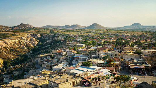 梅兹勒里亚土耳其卡帕多奇亚格雷梅街道全景背景