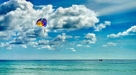 拖曳泰国普吉岛皮皮岛甲米海滩拖伞背景