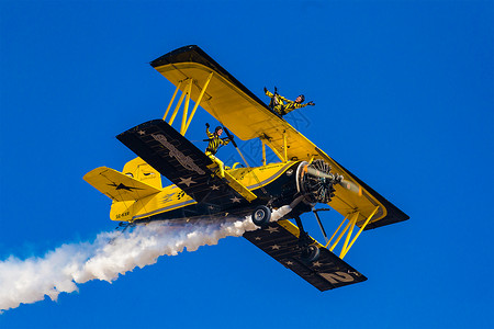 极限运动飞机特技飞行表演高清图片