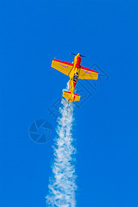 特技飞机极限运动飞机摄影背景