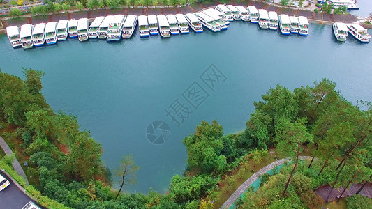 千岛湖游艇码头背景图片