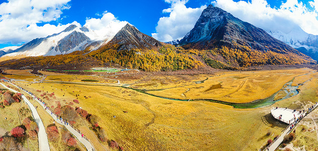 健身场四川稻城亚丁自然风光背景