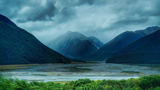 自然天气暴雨山川魔戒取景地背景图片