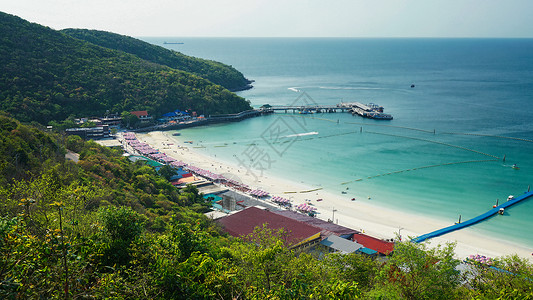 泰国游船泰国芭堤雅阁兰岛海滨海岸线自然风光背景