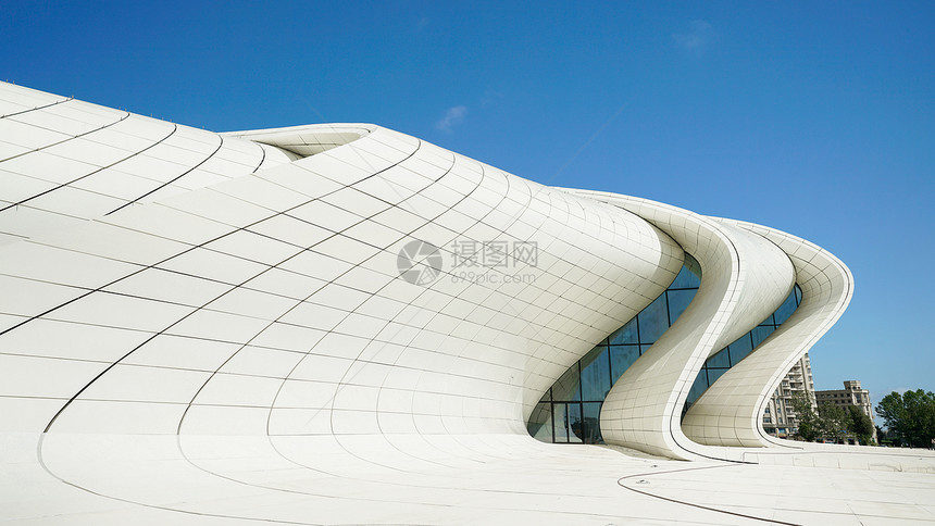 阿塞拜疆首都巴库地标超现代建筑阿利耶夫文化中心图片