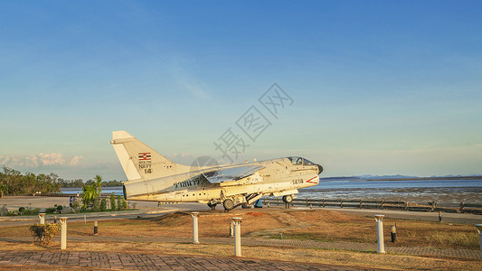 泰国机场泰国废弃的二战飞机背景
