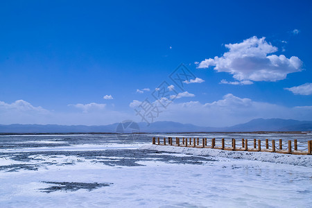 路风景图茶卡盐湖秀丽风景图背景