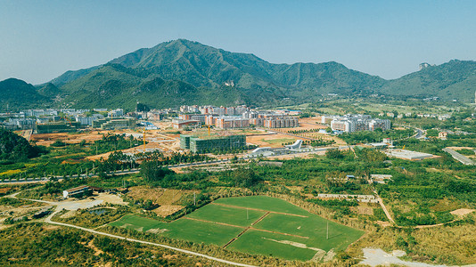 建设中的大学桂林航天学院山脚的大学校园工地背景