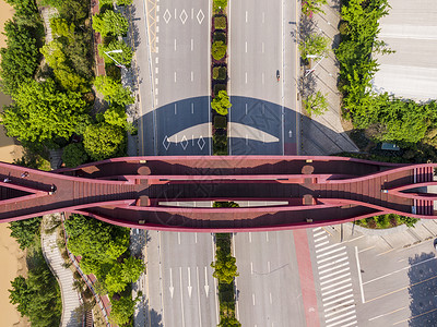 俯拍湖南长沙网红中国结桥梁图片