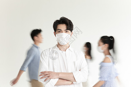 疫情防护戴口罩的年轻人图片