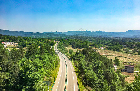 农村公路航拍背景图片